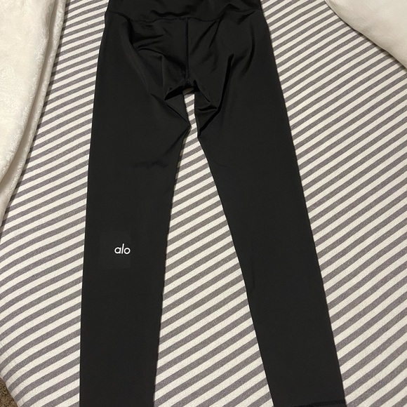 ALO leggings - Picture 3 of 7